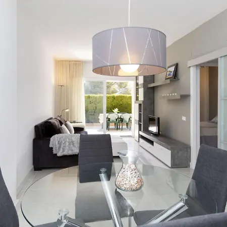 Edificio Luxor By Interhome