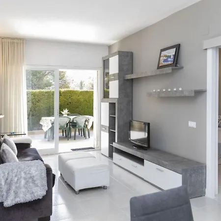 Edificio Luxor By Interhome Lägenhet