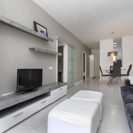 Edificio Luxor By Interhome *